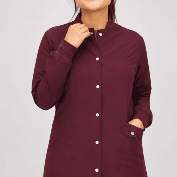 Chaqueta Médica Premium Bordeaux para Mujer