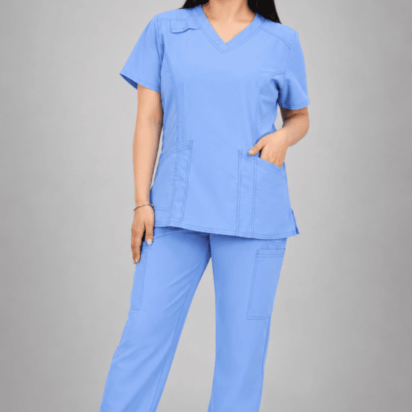 Uniforme Médico Celeste Premium con Pantalón Cargo